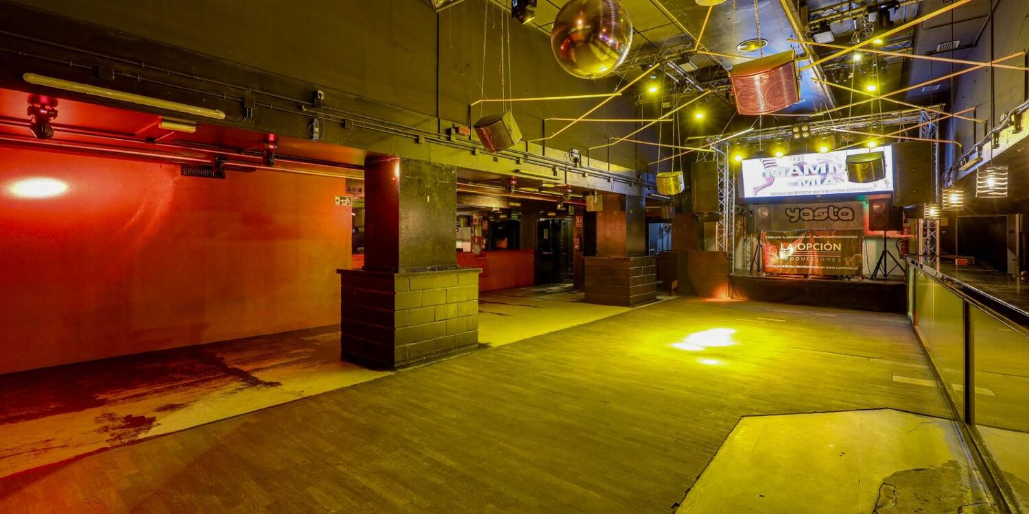 Ya'sta Club, rental_room