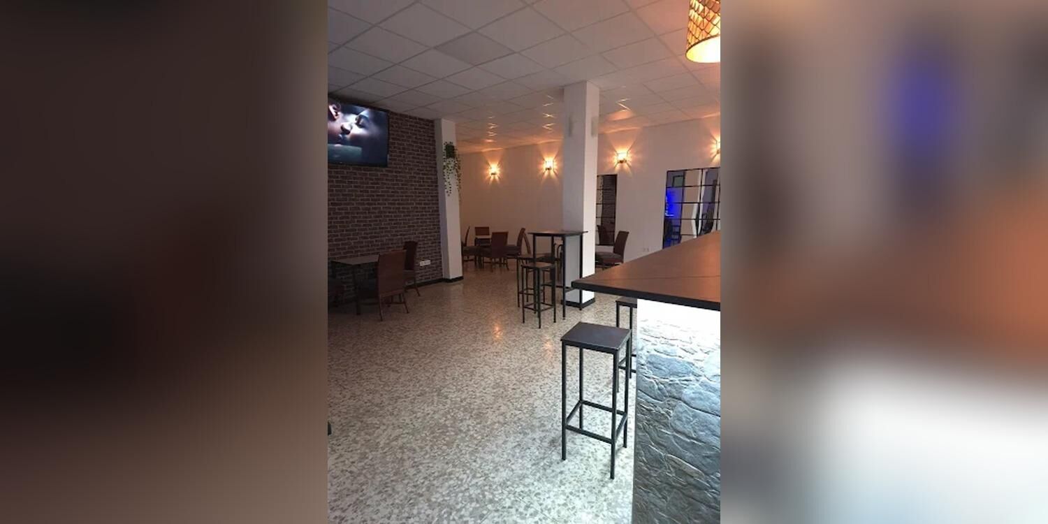 Complejo Yulia. Cafe & bar & pasteleria, bar