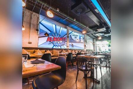 Alright Chamberí | Comida Americana Madrid, Restaurante Madrid Ríos Rosas #0