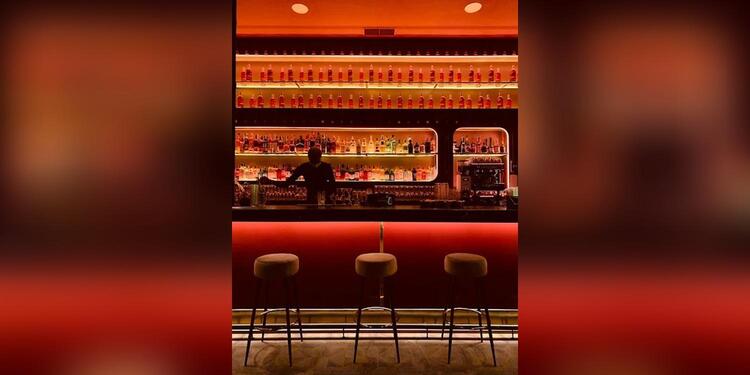 Montana Cocktail bar Sevilla, bar