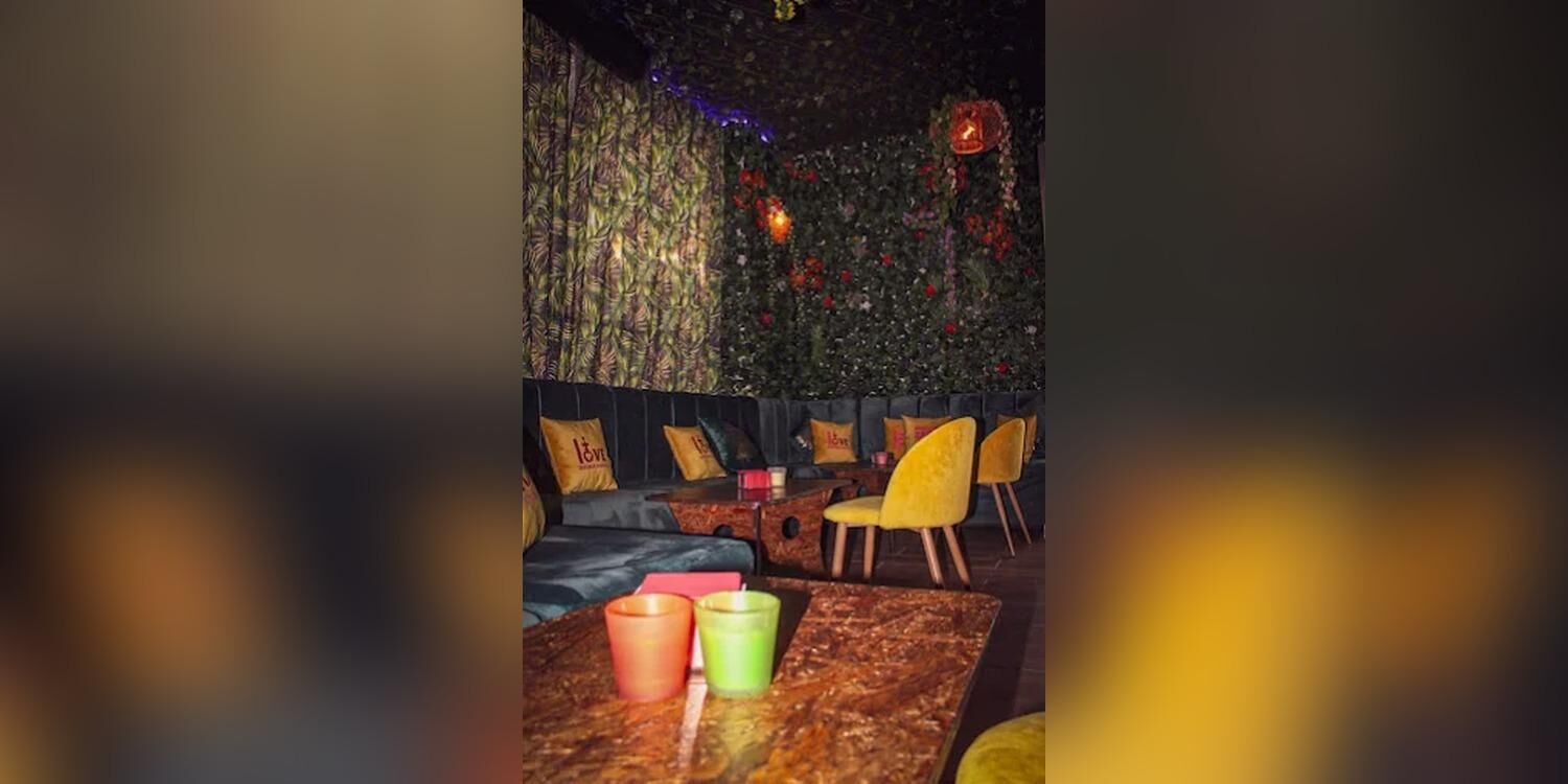 Shisha lounge love, bar
