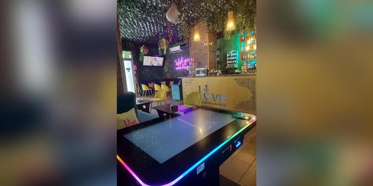Shisha lounge love, bar
