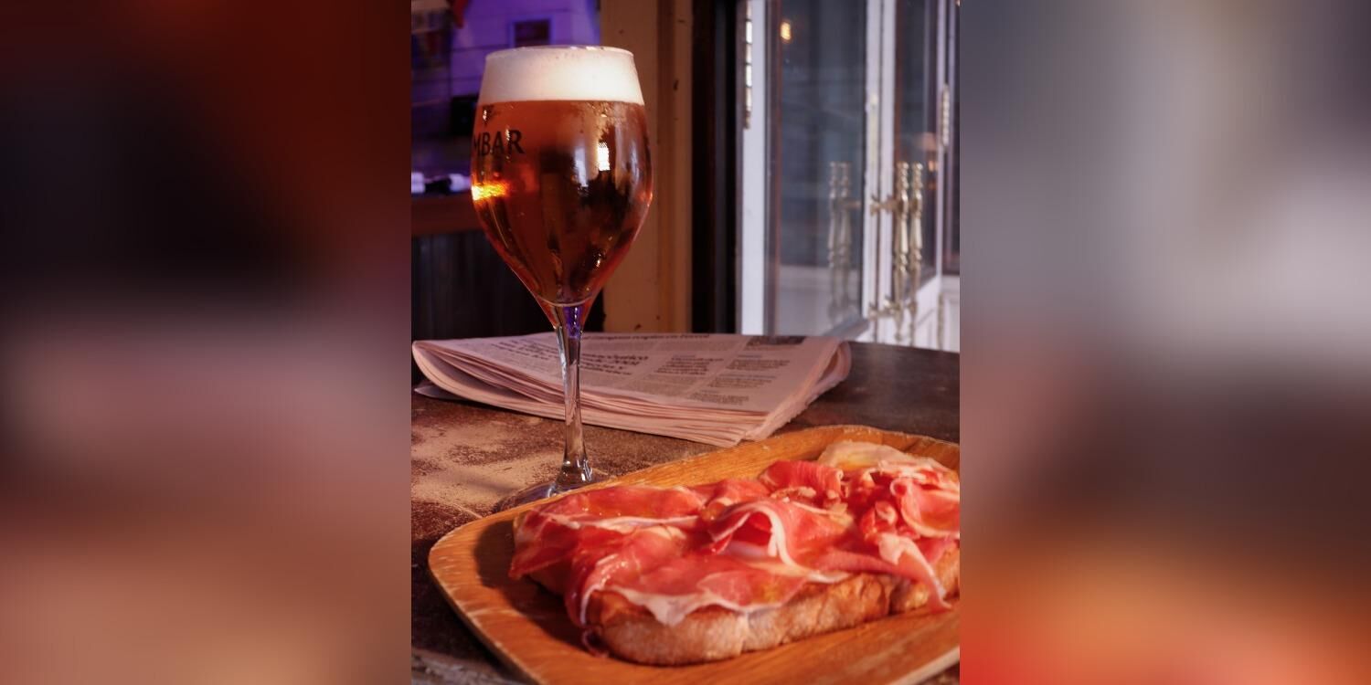 Coffee Bar Mombasa, bar