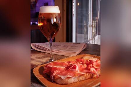 Coffee Bar Mombasa, Bar Zaragoza Casco Antiguo #0