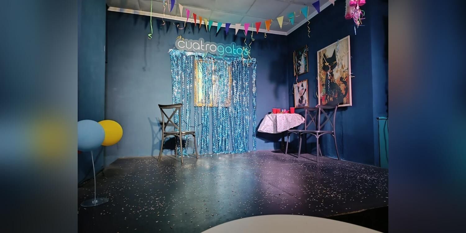 Bar Cuatrogatos, bar