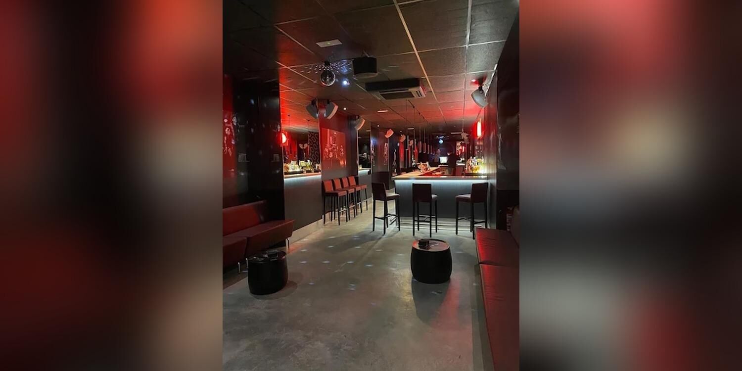 Chic Music Club, bar