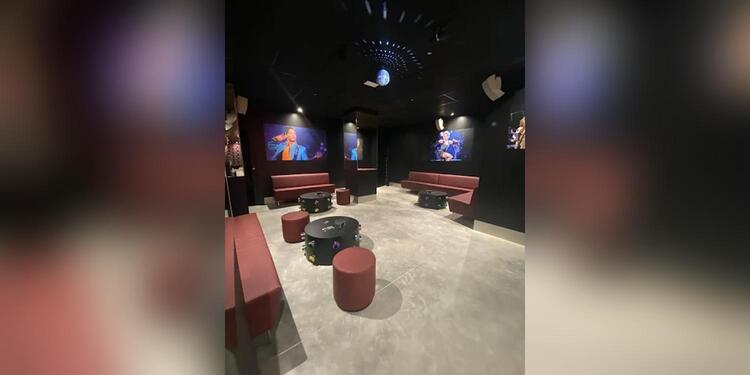 Chic Music Club, bar