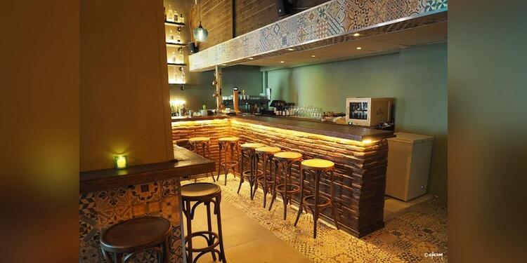 VIBA - Drinks & Records, bar