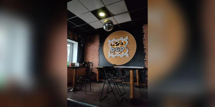 La Sra Pop, bar