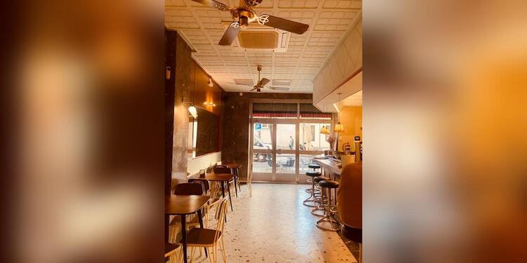 Old Bar Lujam 2.0, bar