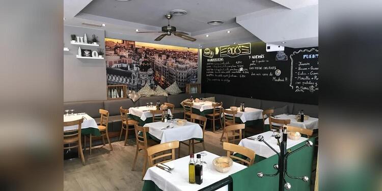 Cerveceria Rick's, bar