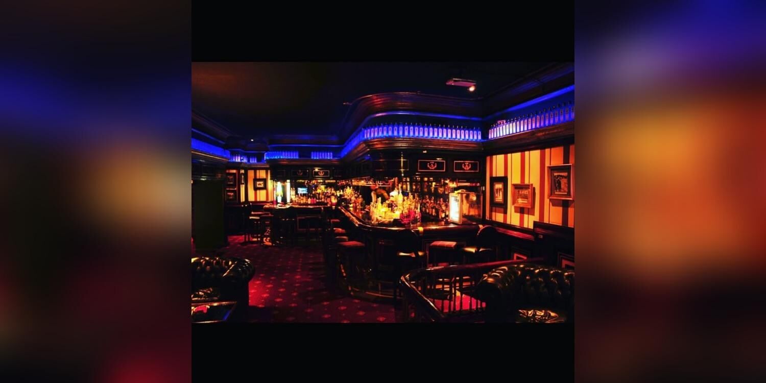 Sir Winston Churchill Pub, bar