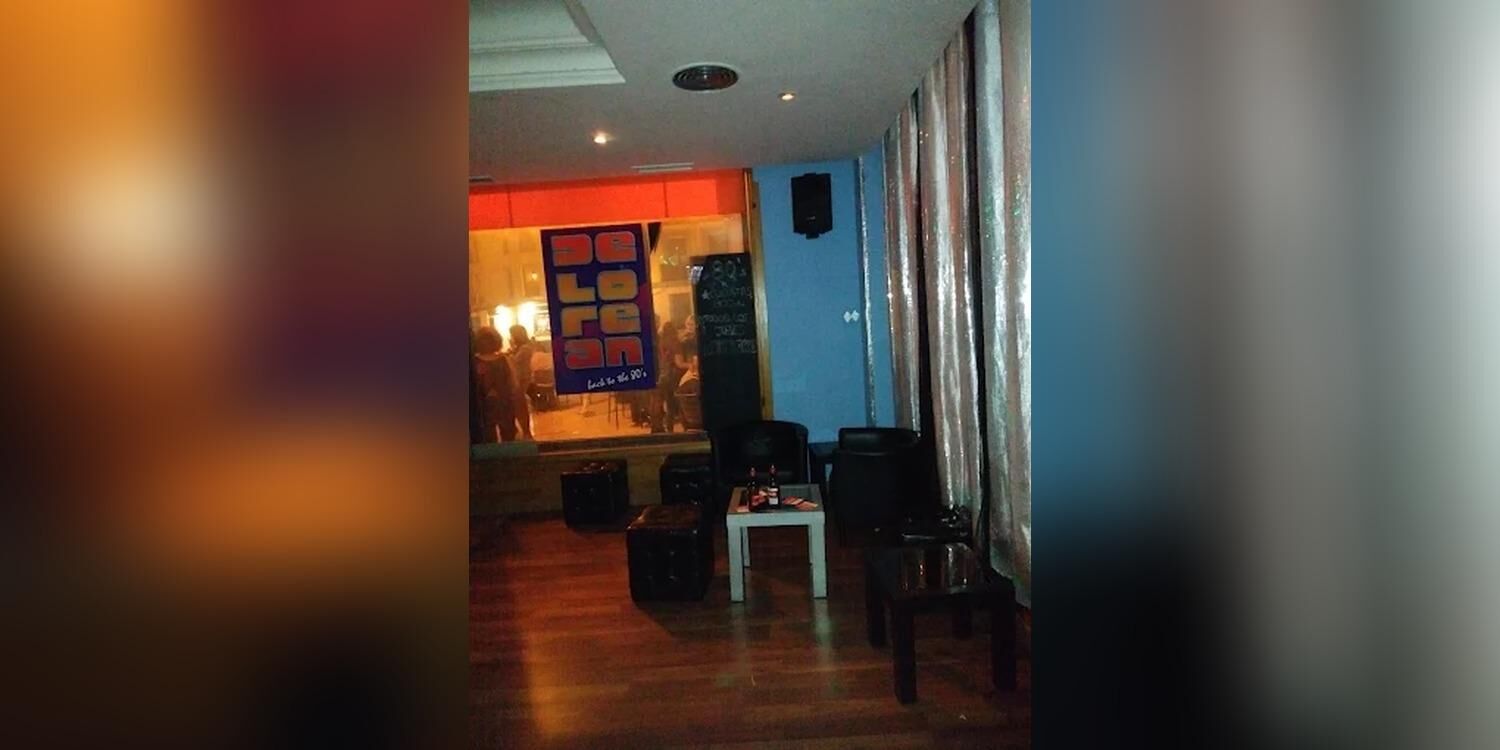 Delorean Bar Musical - Zaragoza, bar