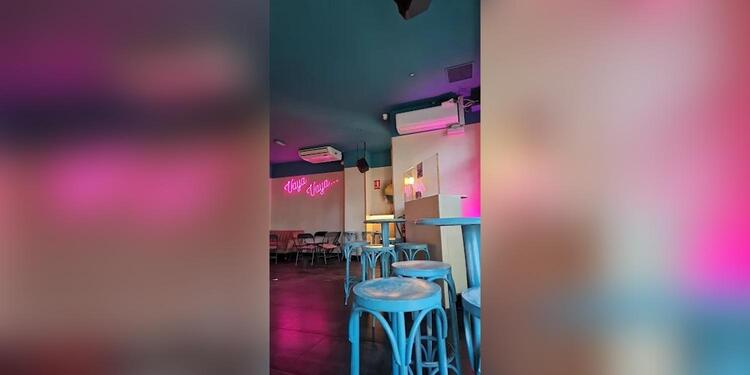 Vaya Vaya Pub, bar