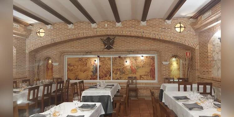 Restaurante Mesón Don Pelayo, restaurant