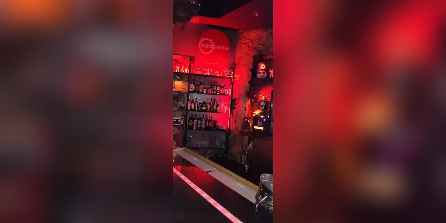 Zero Café, bar