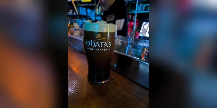 Cervecería Velardes, bar