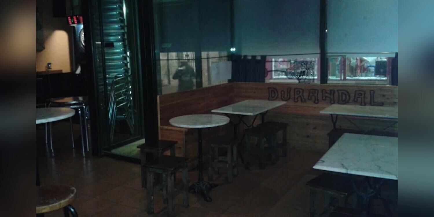 Bar Cervecería Durandal, bar