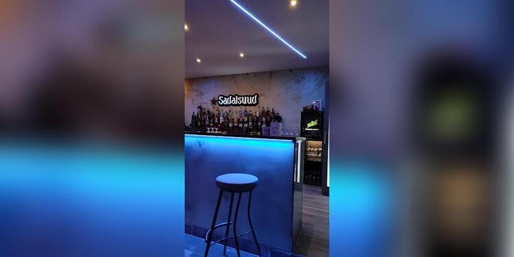 Sadalsuud, bar