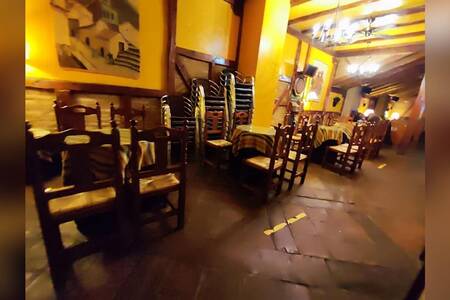 El Escondite ( Pub Oasis ), Bar Valladolid La Rondilla #0