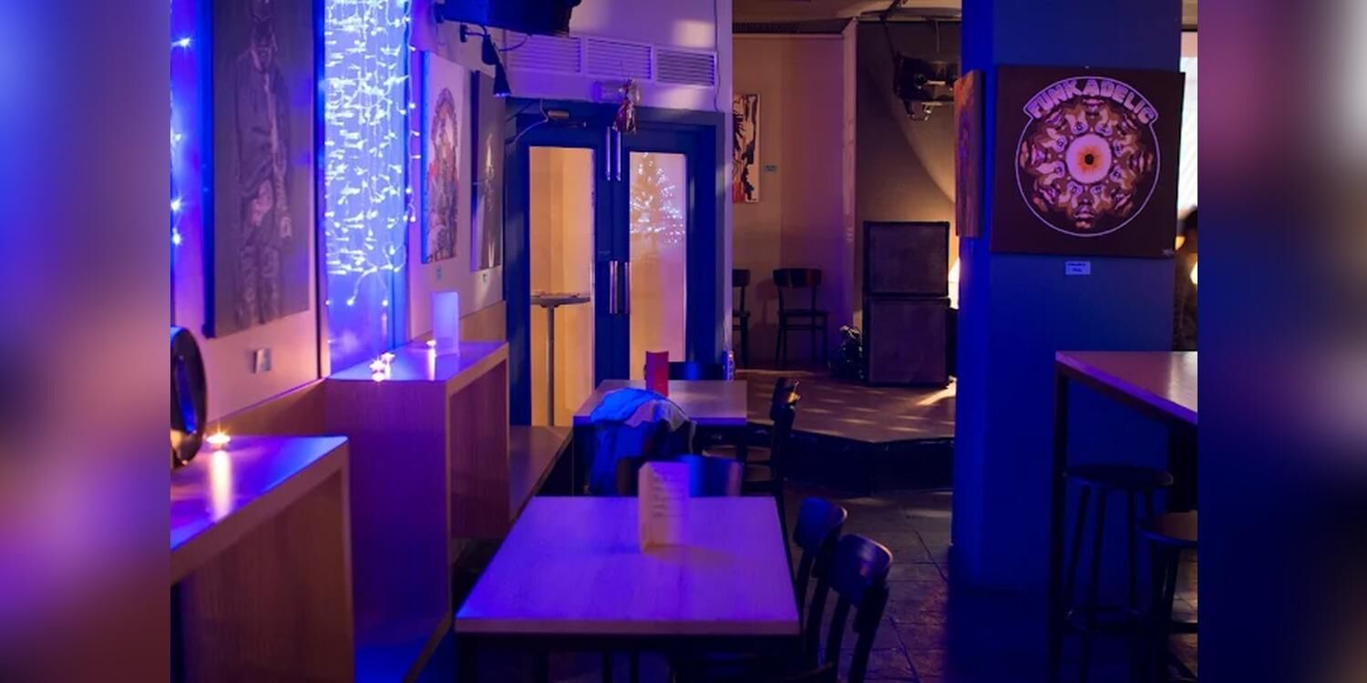 Funkadelia, bar