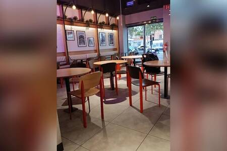 Popeyes Famous Louisiana Chicken, Restaurante València Campanar #0