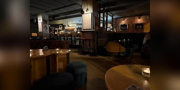 La Mula de Moscú, bar