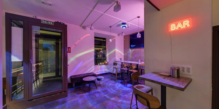 El Columpio Bar, bar