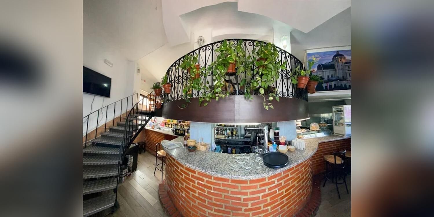 Café Bar Ortega Centro, bar