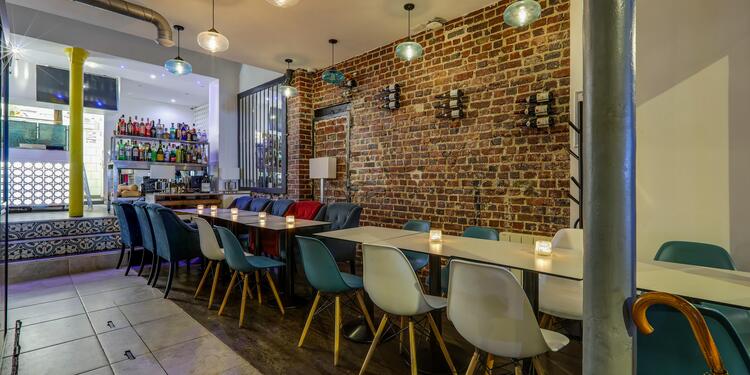 Loomi, bar