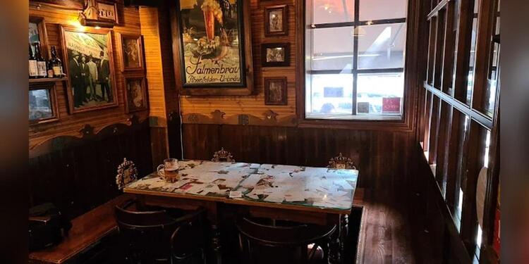 Bar Cervecería Amsterdam Café, bar