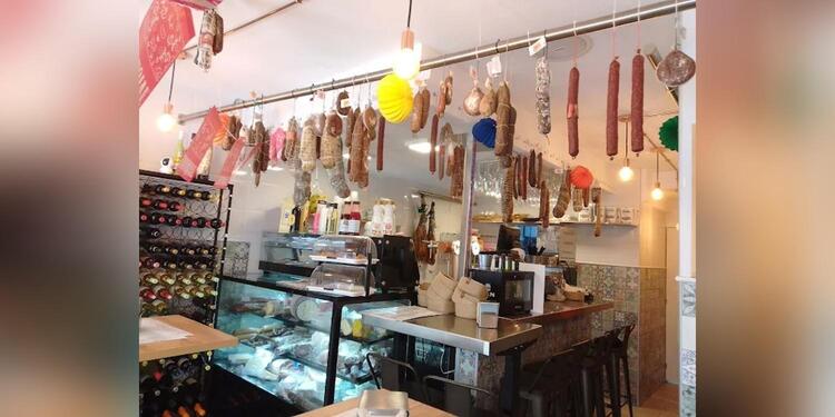 La Bionda y la Mora | Bar de tapas italianas, bar