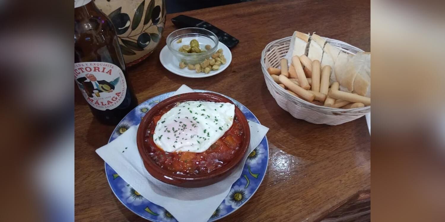 Mesón Al-qasaba, bar