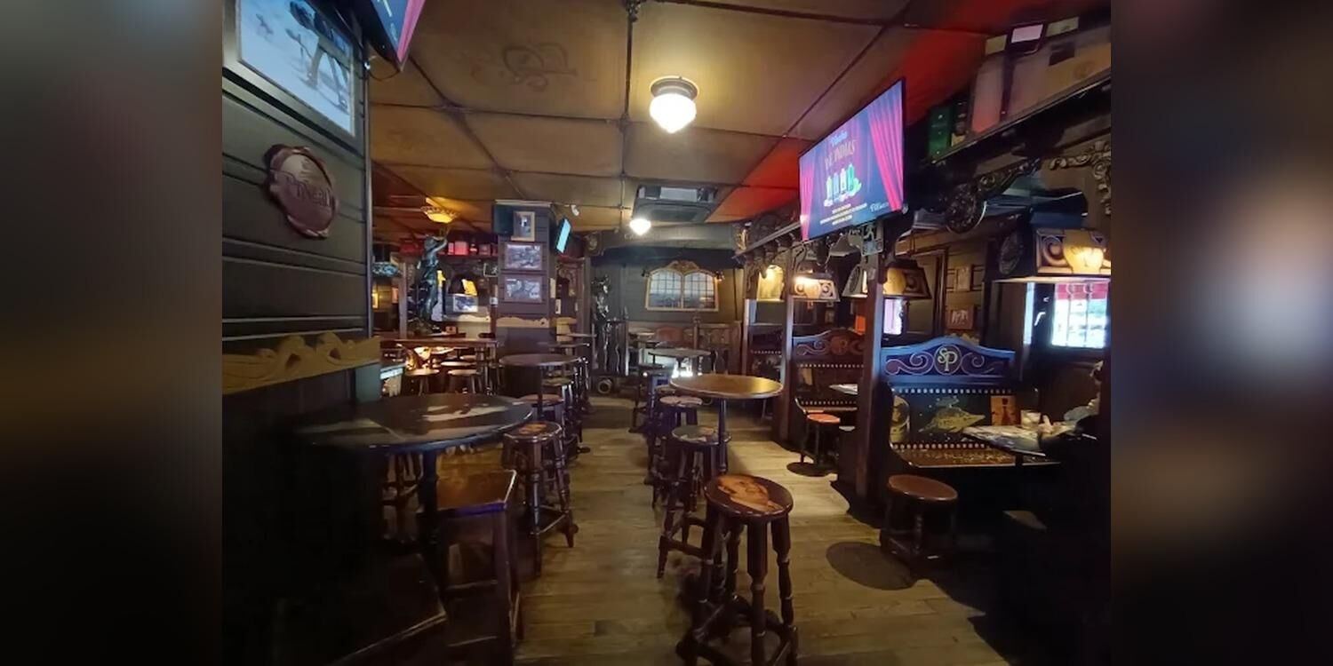 Premier Room Teatinos, bar