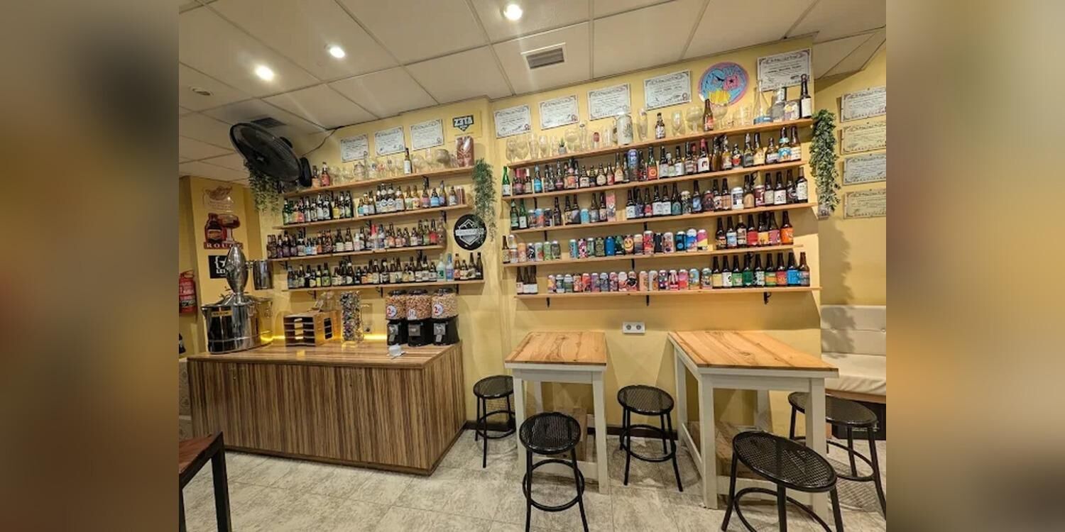 Cervecería La Botica de la Cerveza, bar