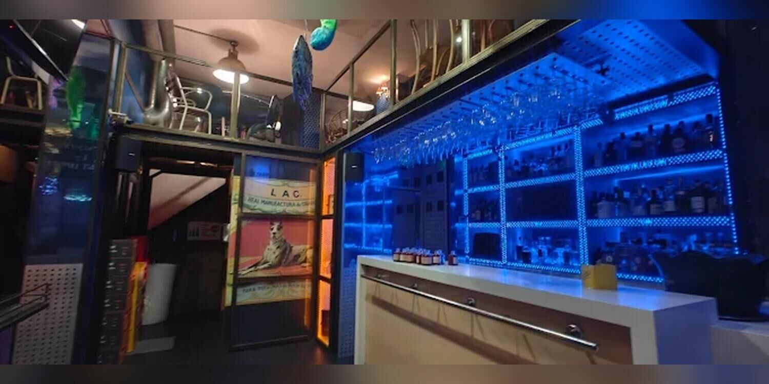 La Antigua Cigarrería, bar