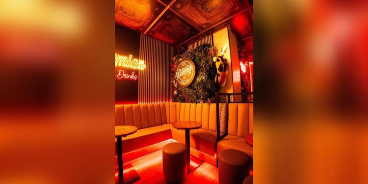 Bohemian Teatinos, bar