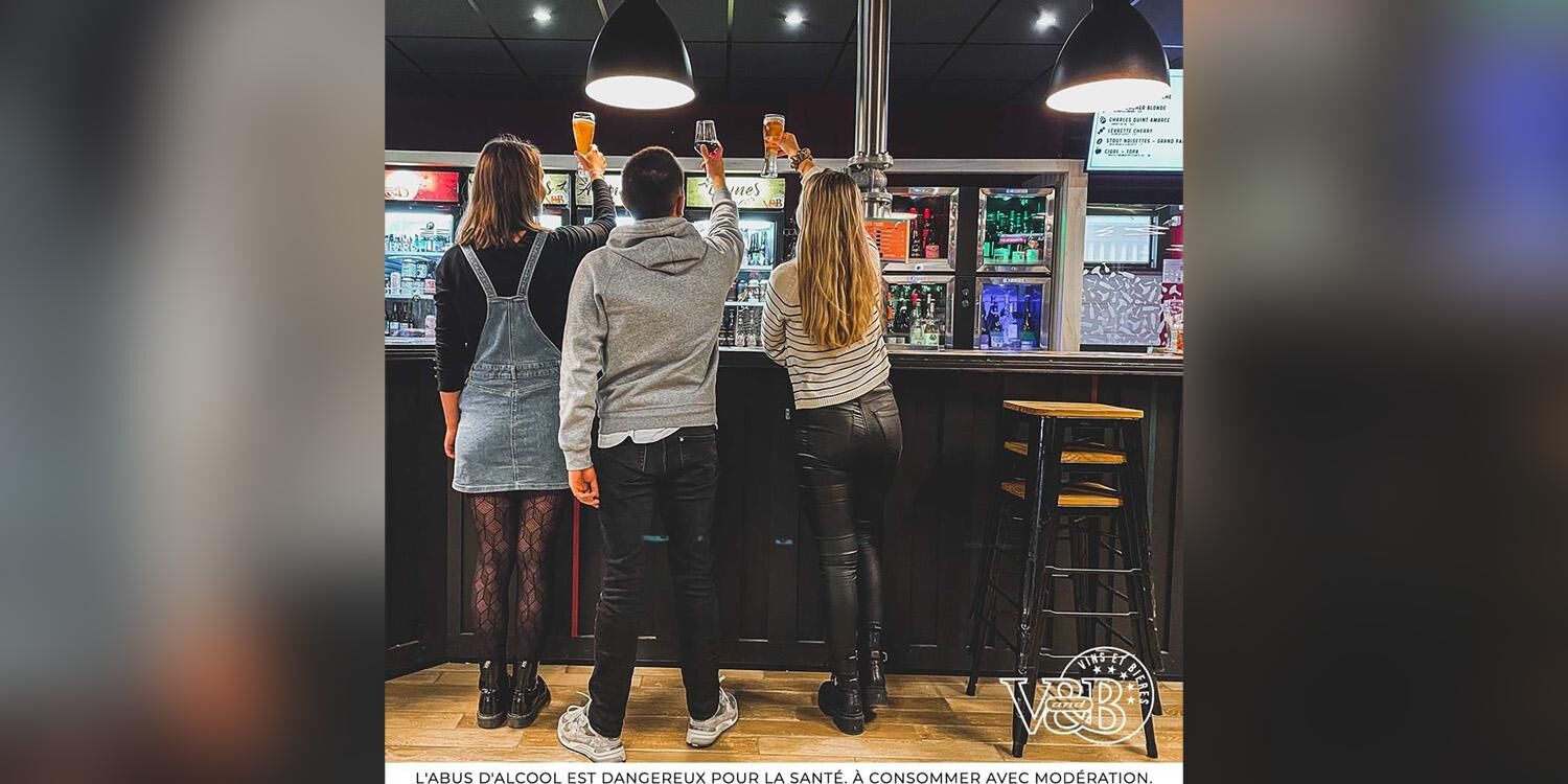 V AND B - Avignon, bar