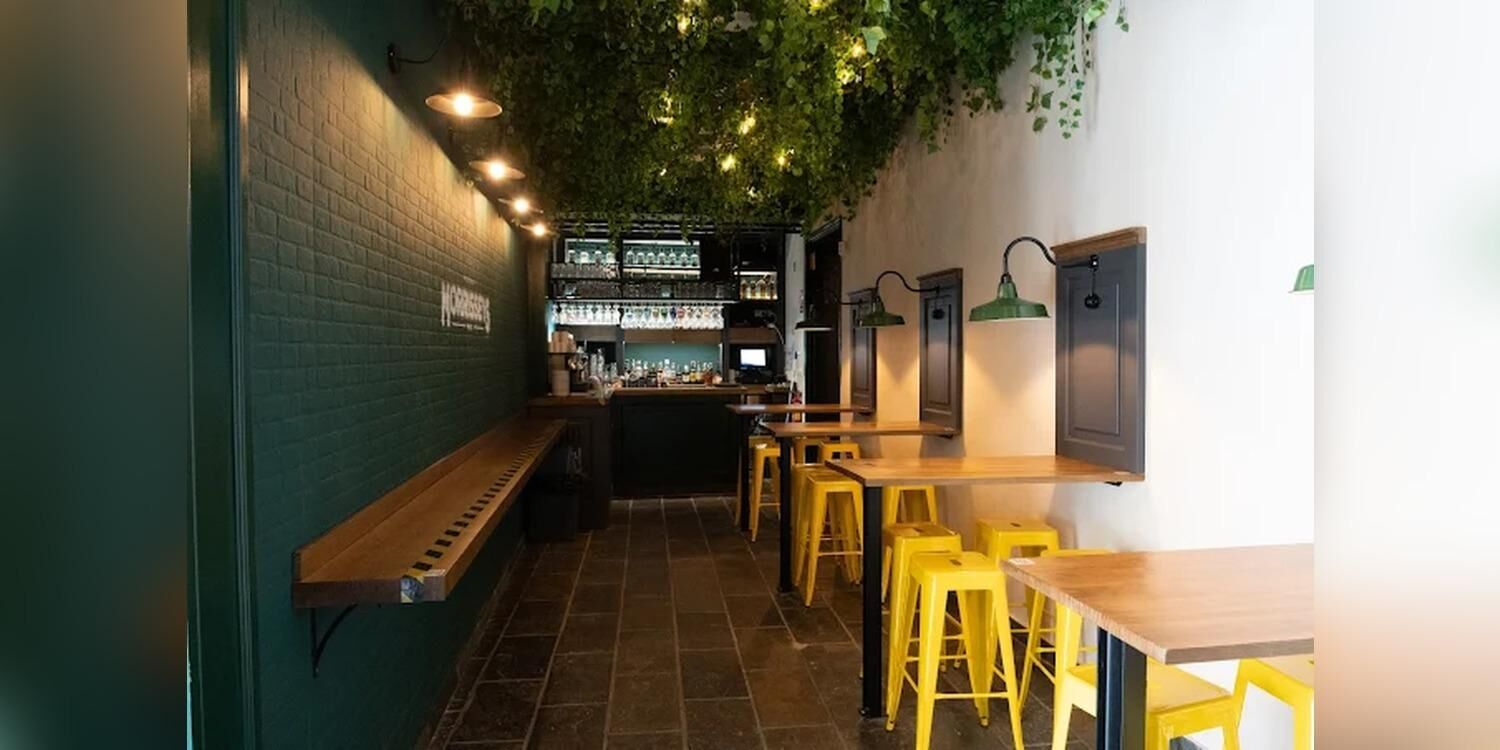 Morrissey's Irish Pub, bar