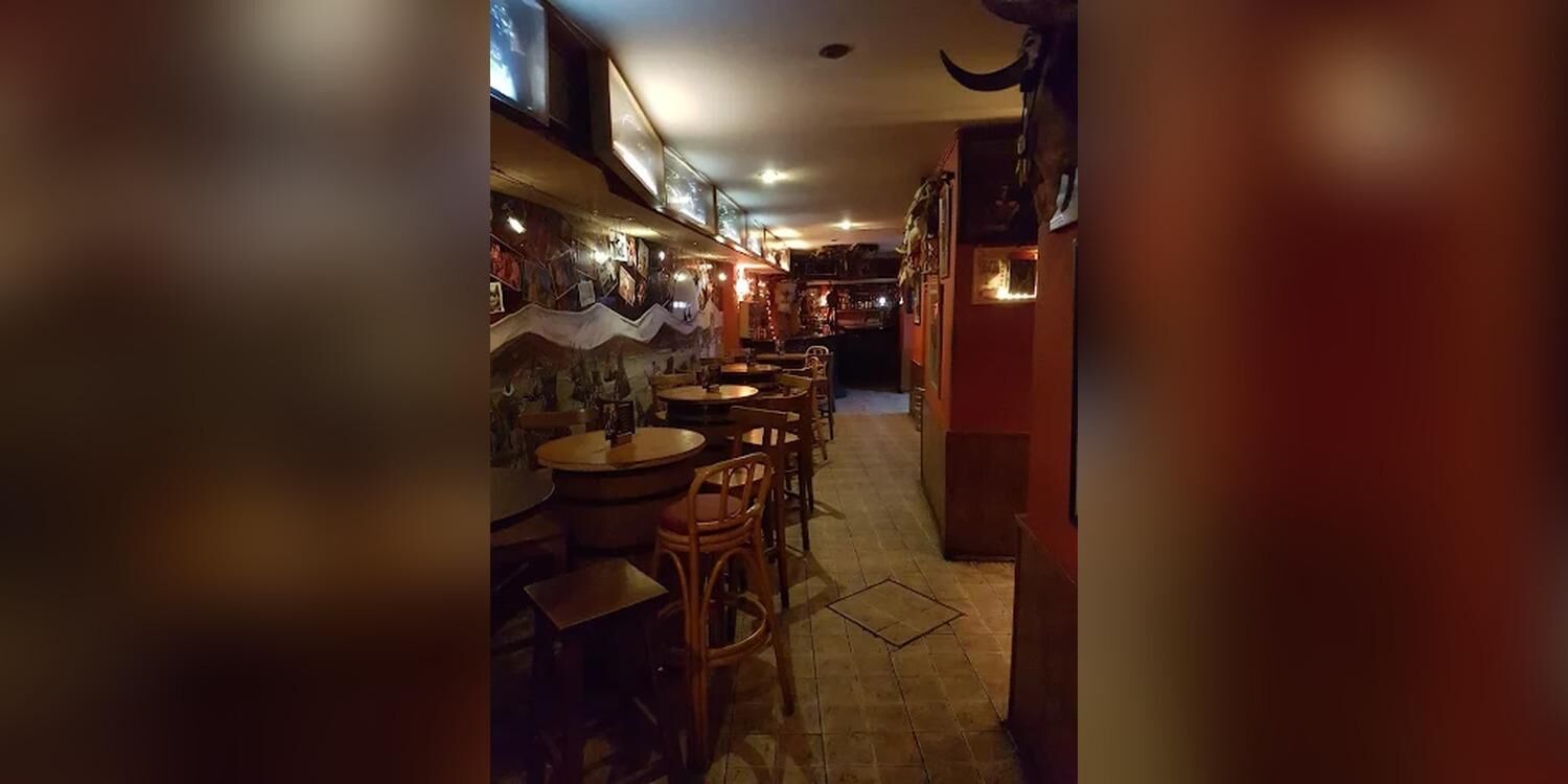 El Jinete Nocturno, bar