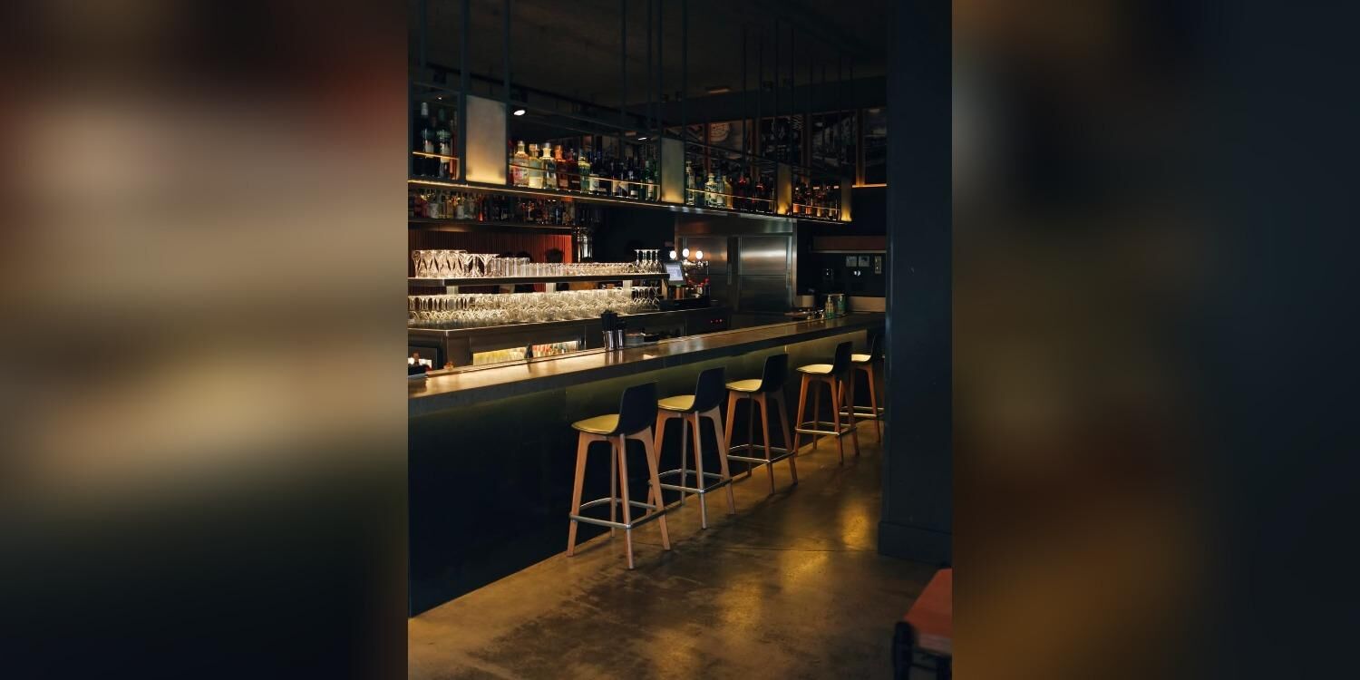 Garbo Gentlebar, bar