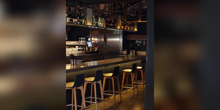 Garbo Gentlebar, bar