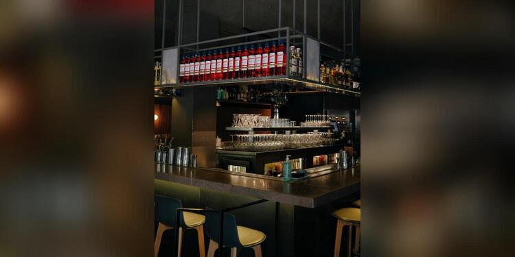 Garbo Gentlebar, bar