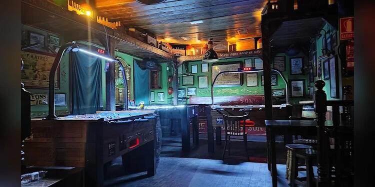 The Preacher's Son, bar