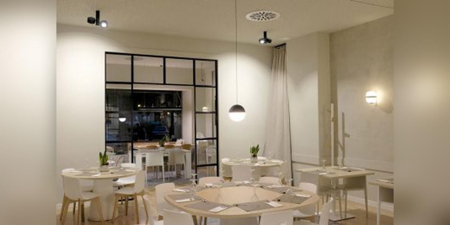 Restaurante PÁJAROS EN LA CABEZA, restaurant