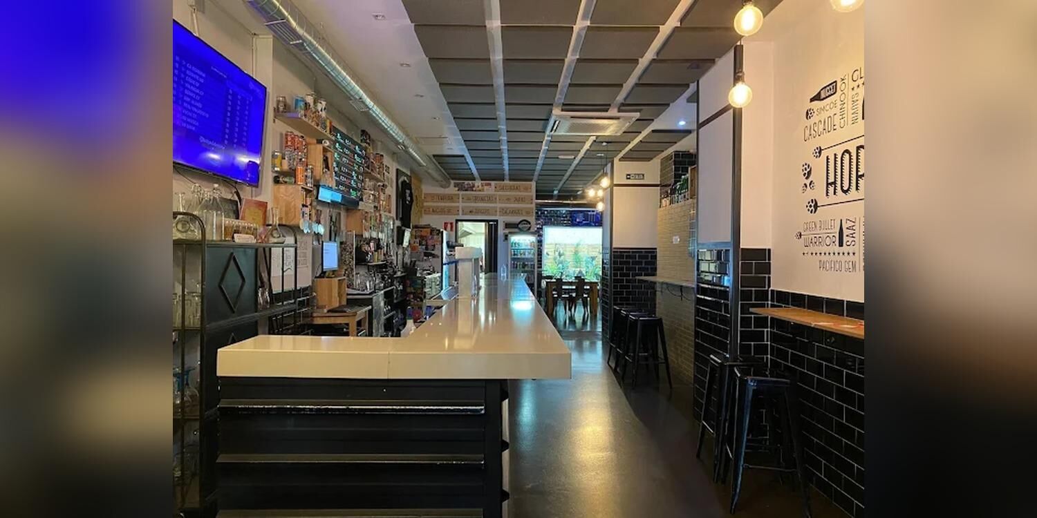 Hoppy - Craft Beer House, bar