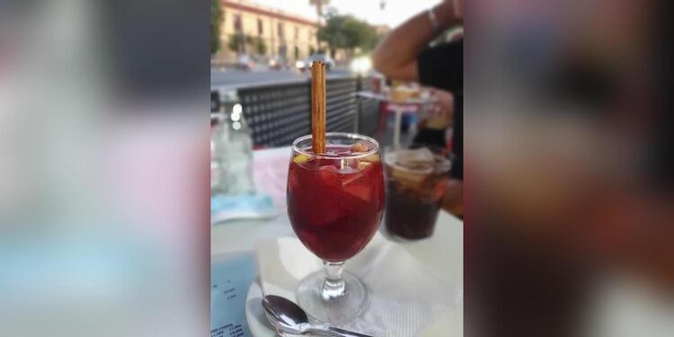 Cervecería Casa Cobo, bar