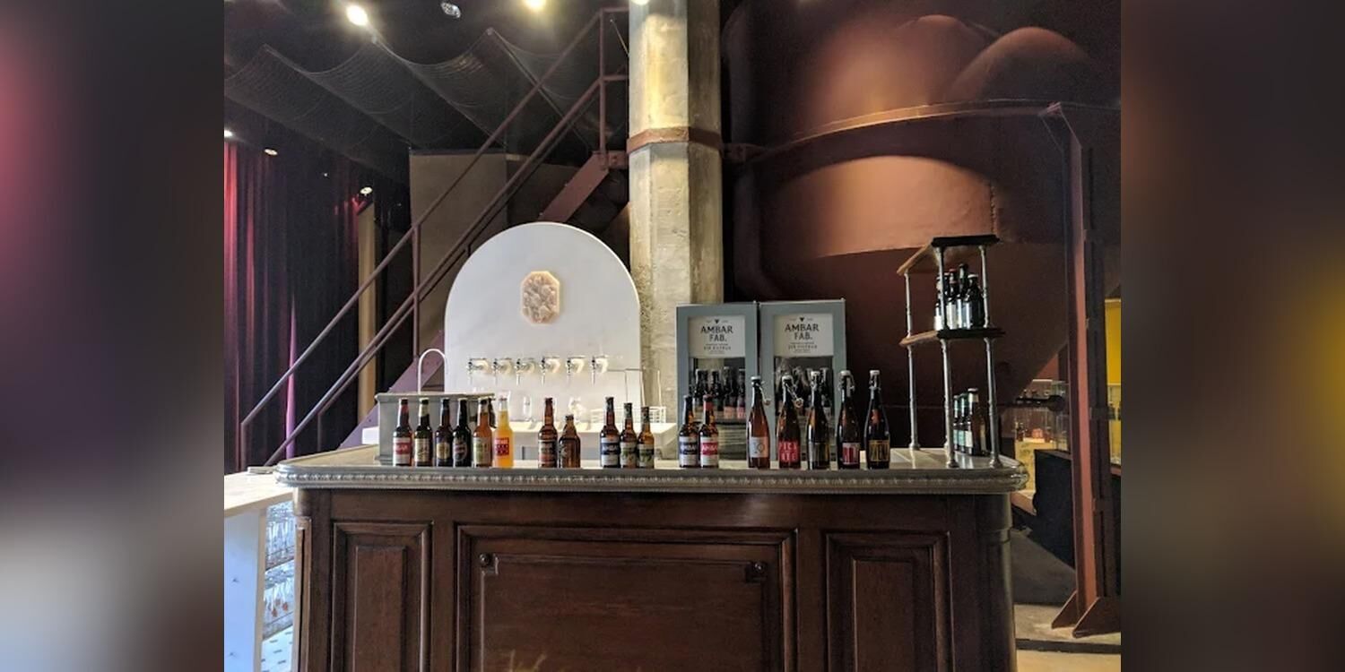 La Zaragozana - Fábrica de Cervezas Ámbar, bar