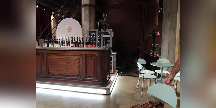 La Zaragozana - Fábrica de Cervezas Ámbar, bar