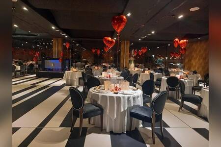 Aura Restaurante, Restaurante Zaragoza Actur / Parque Goya #0